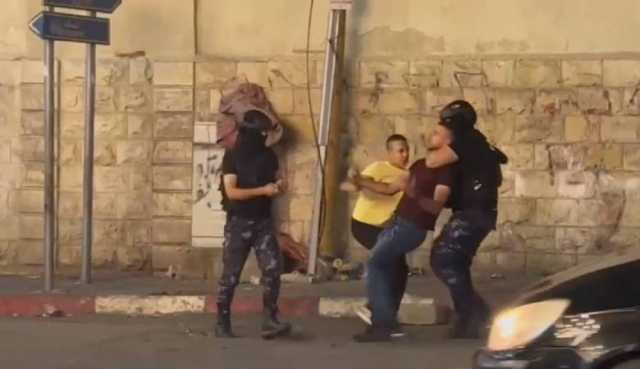 'حرية' يدين استمرار أجهزة الأمن في الضفة بالاعتداء على الصحفيين
