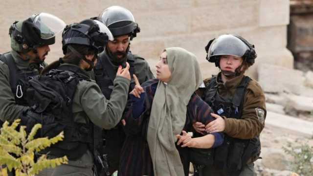 بزعم حيازتها سكينًا.. الاحتلال يعتقل فتاة عند باب المجلس بالبلدة القديمة  