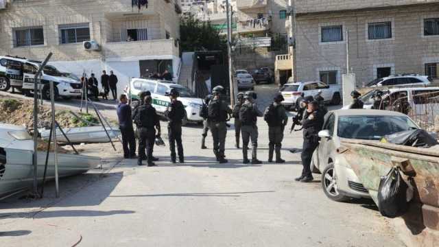 الاحتلال يهدم محلين تجاريين غرب بيت لحم