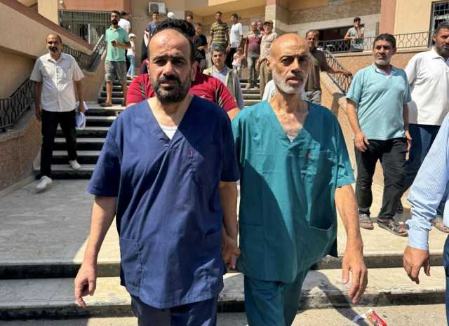 تخبط إسرائيلي واتهامات متبادلة بعد الإفراج عن مدير مجمّع الشفاء الطبي بغزة