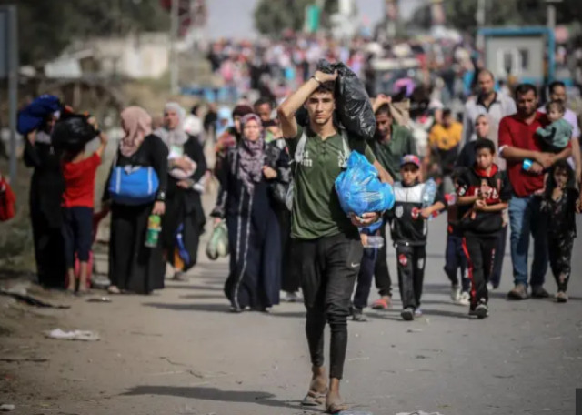 الرشق: إجبار الاحتلال المواطنين على النزوح وسيلة لتعميق العقاب الجماعي والإبادة