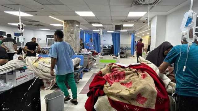 'الصليب الأحمر' يعتزم نقل فريقه الطبي ومرضاه من مستشفى غزة الأوروبي