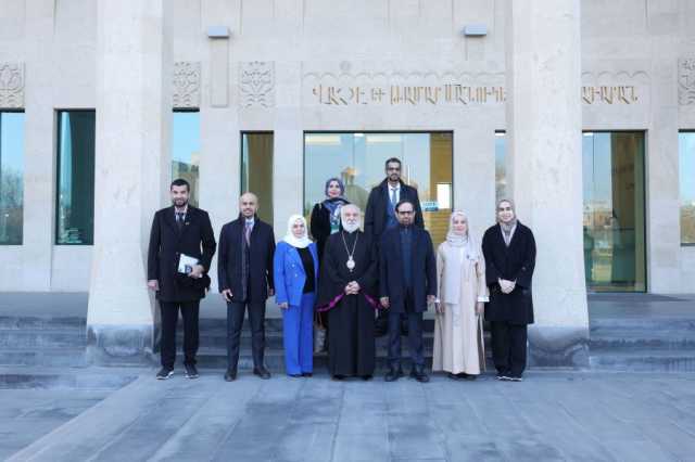 علي راشد النعيمي يلتقي رئيس الأساقفة في أرمينيا ويؤكد حرص الإمارات على تعزيز قيم التسامح والتعايش في العالم