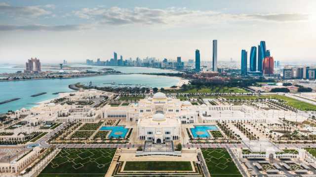 الإمارات تحتفل بعيد الاتحاد ال52 وهي تمضي بثبات نحو المستقبل بإنجازات في كافة المجالات داخليا وخارجيا
