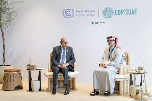 منصور بن زايد يبحث مع الرئيس الموريتاني تعزيز العلاقات الثنائية على هامش “COP28”