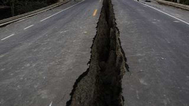 زلزال بقوة 6 درجات يضرب الساحل الجنوبي لإكوادور