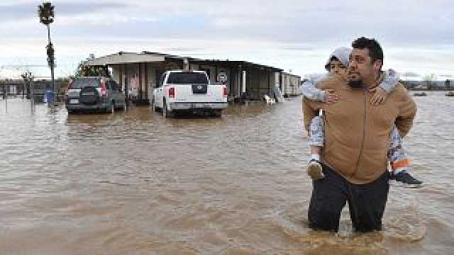 بين أعاصير وحرائق وفيضانات.. أمريكا تشهد 23 كارثة مناخية كبرى هذا العام في رقم قياسي