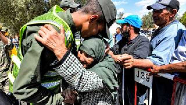 مستشفى 'أسني' الميداني يقدم الرعاية الطبية والجراحية لضحايا الزلزال