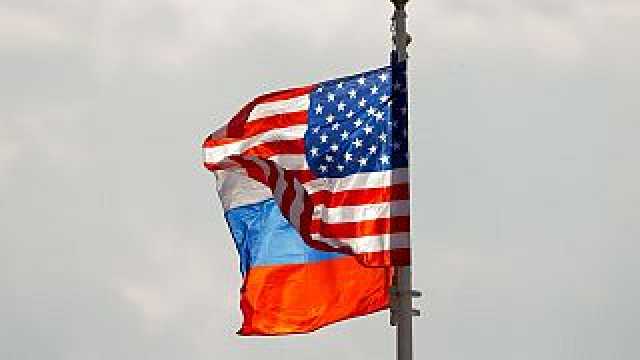 بتهمة شحن مكوّنات أسلحة.. السلطات الأمريكية توقف 3 روس في نيويورك