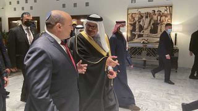 البحرين تعلن قطع العلاقات الاقتصادية مع إسرائيل ومغادرة سفير تل ابيب في المنامة