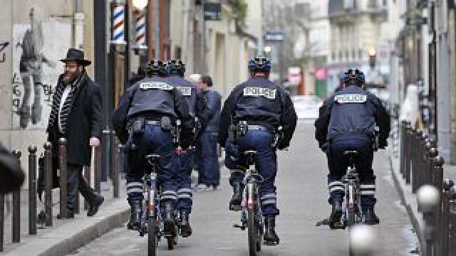 مقتل شابين في حادث إطلاق نار بموقف للسيارات في مدينة مرسيليا الفرنسية