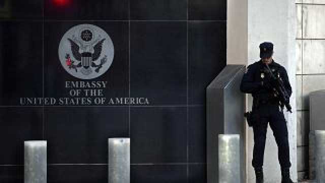 تقرير: على خلفية اتهامات بالتجسس.. إسبانيا تطرد اثنين من موظفي السفارة الأميركية
