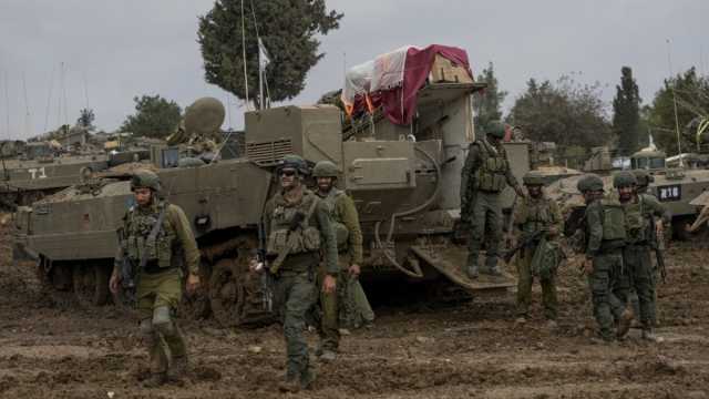 الجيش الإسرائيلي يقول إنه قتل ثلاث رهائن 'عن طريق الخطأ' في غزة