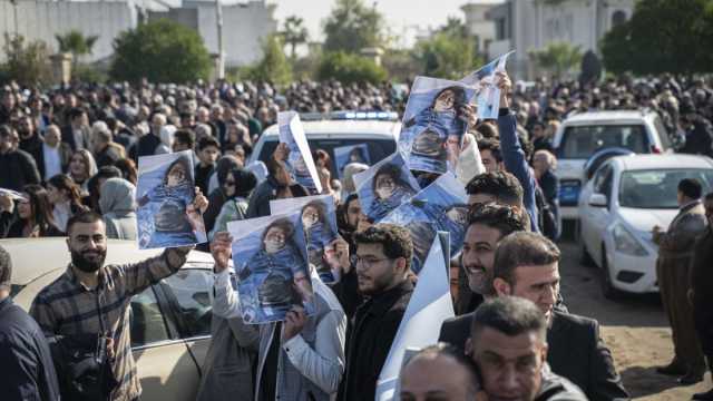 العراق يستدعي سفيره في طهران على خلفية الضربات في أربيل