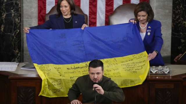 عودة محتملة ترامب ومعارضة في الكونغرس.. ماذا لو توقفت المساعدات الأمريكية لأوكرانيا؟