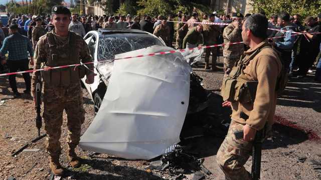 فيديو: مقتل ثلاثة في هجوم إسرائيلي استهدف قياديا بحركة حماس في لبنان