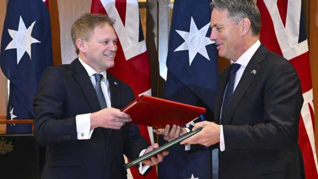 لمواجهة 'التحديات المعاصرة' .. اتفاقية جديدة للتعاون الدفاعي والأمني بين أستراليا والمملكة المتحدة