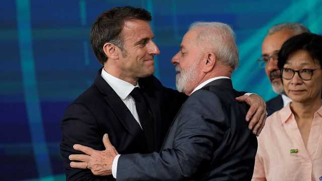 ماكرون ولولا يخططان لشراكة نووية في الغواصات خلال زيارة الرئيس الفرنسي للبرازيل