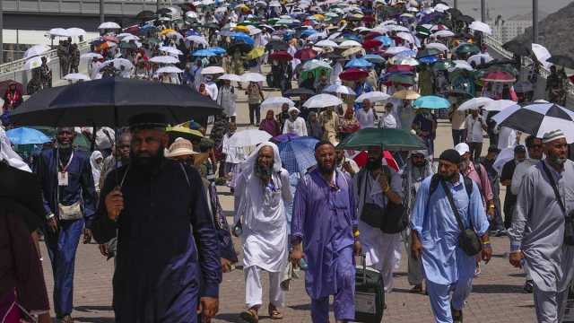 بسبب ارتفاع قياسي في درجات الحرارة.. وفاة أكثر من 500 شخص خلال مناسك الحج في مكة