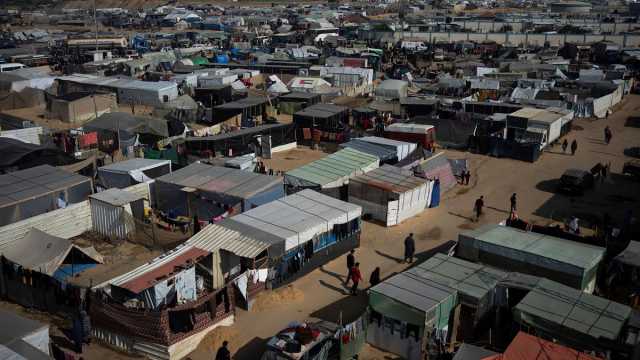 نزوح يطارده نزوح: الجيش الإسرائيلي يجبر الفلسطينيين بمواصي خانن يونس على النزوح تمهيدا لاجتياحها