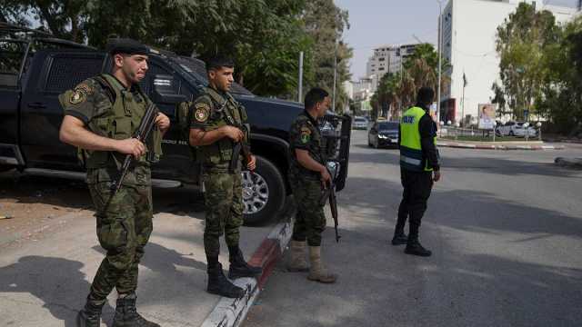 السلطة الفلسطينية تشن حملة 'القبضة الحديدية' في طوباس وسط ضغوط داخلية واشتباكات مع المسلحين